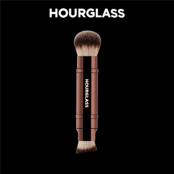 Hourglass Makeup Brush- No.26 Double Head Retractable Foundation Brush Fiber - Picture 1 of 5